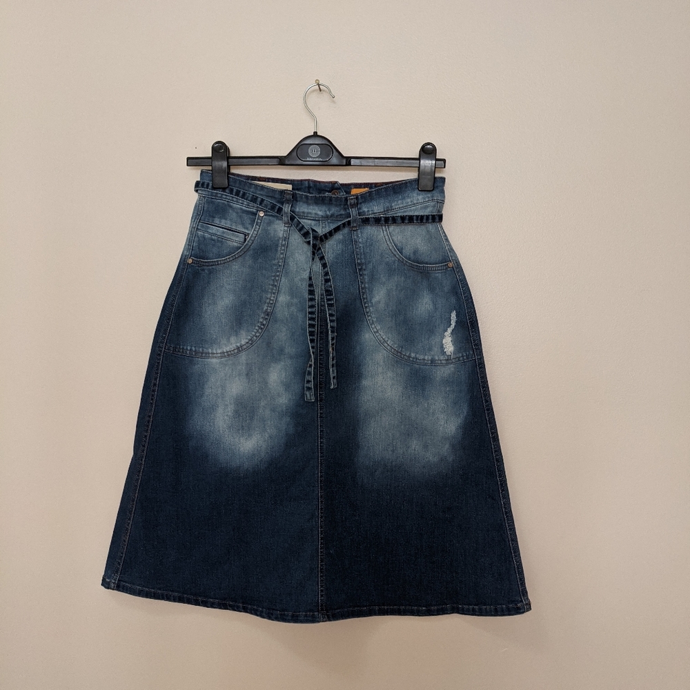 Anthropologie Pilcro Jean skirt size 6